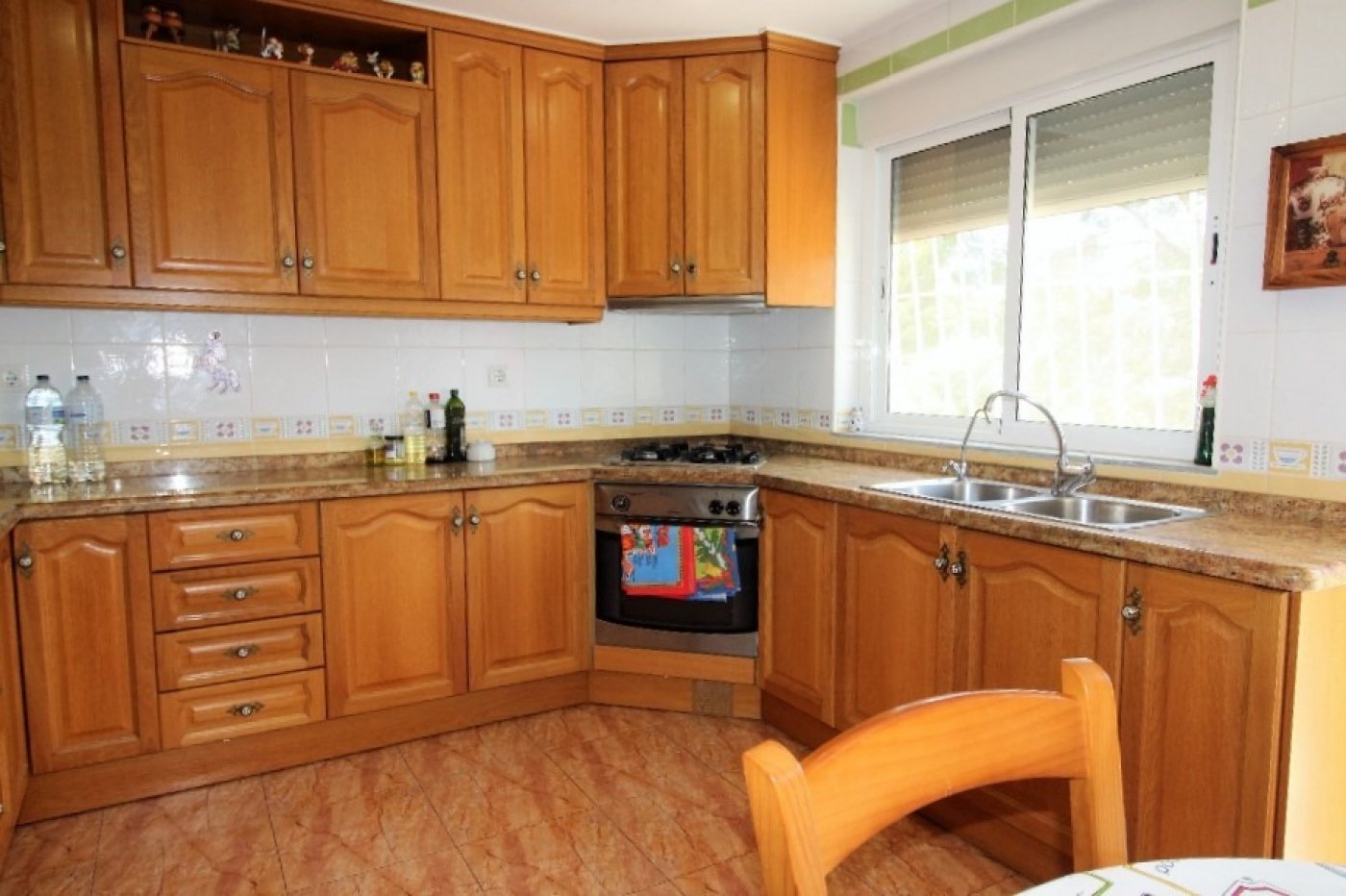 Master bedroom in villa for sale in Torrevieja
