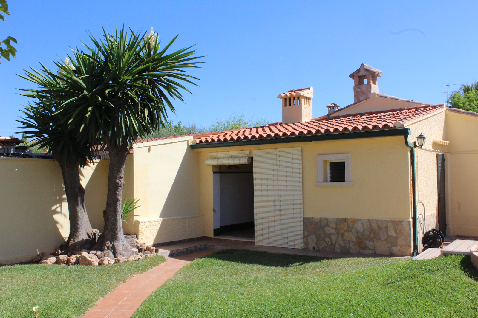 Living room in villa for sale in L'Eliana