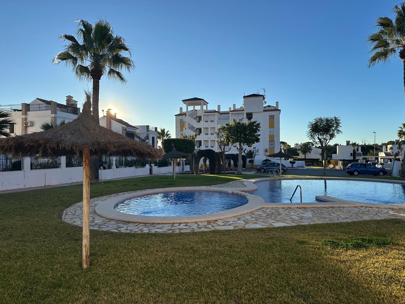 Kitchen in apartment for sale in Campoamor