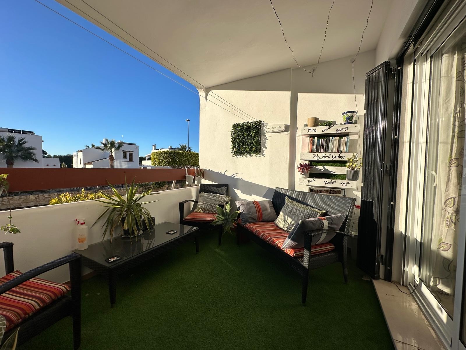 Garden in apartment for sale in Campoamor