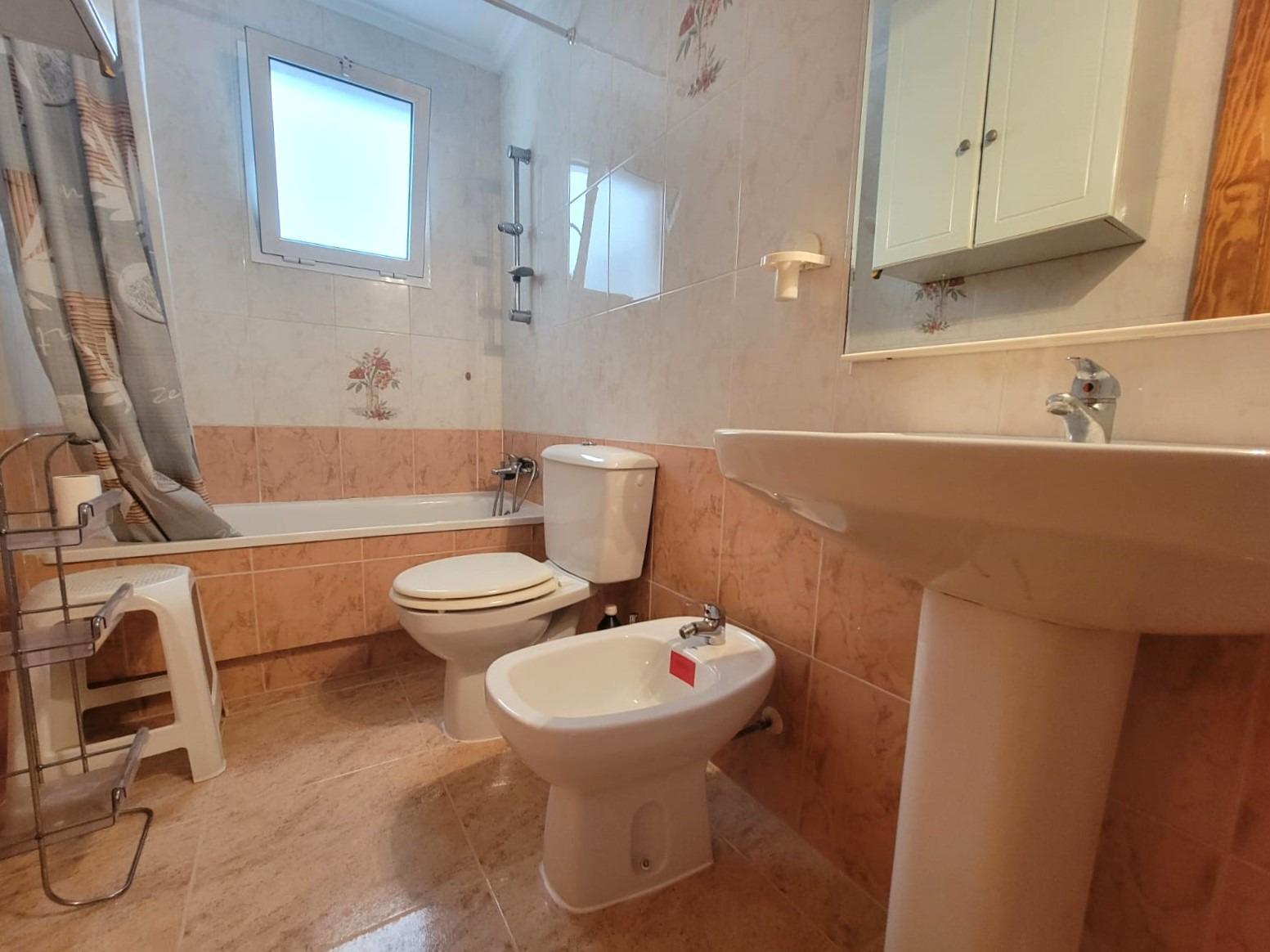 Kitchen in apartment for sale in Torrevieja