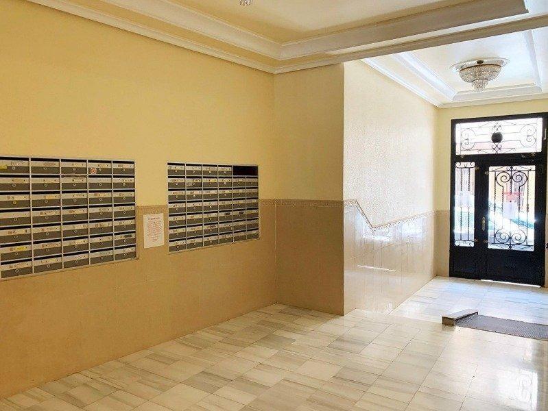 Kitchen in apartment for sale in Torrevieja
