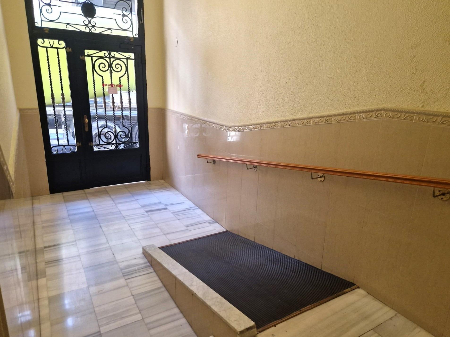 Bathroom in apartment for sale in Torrevieja