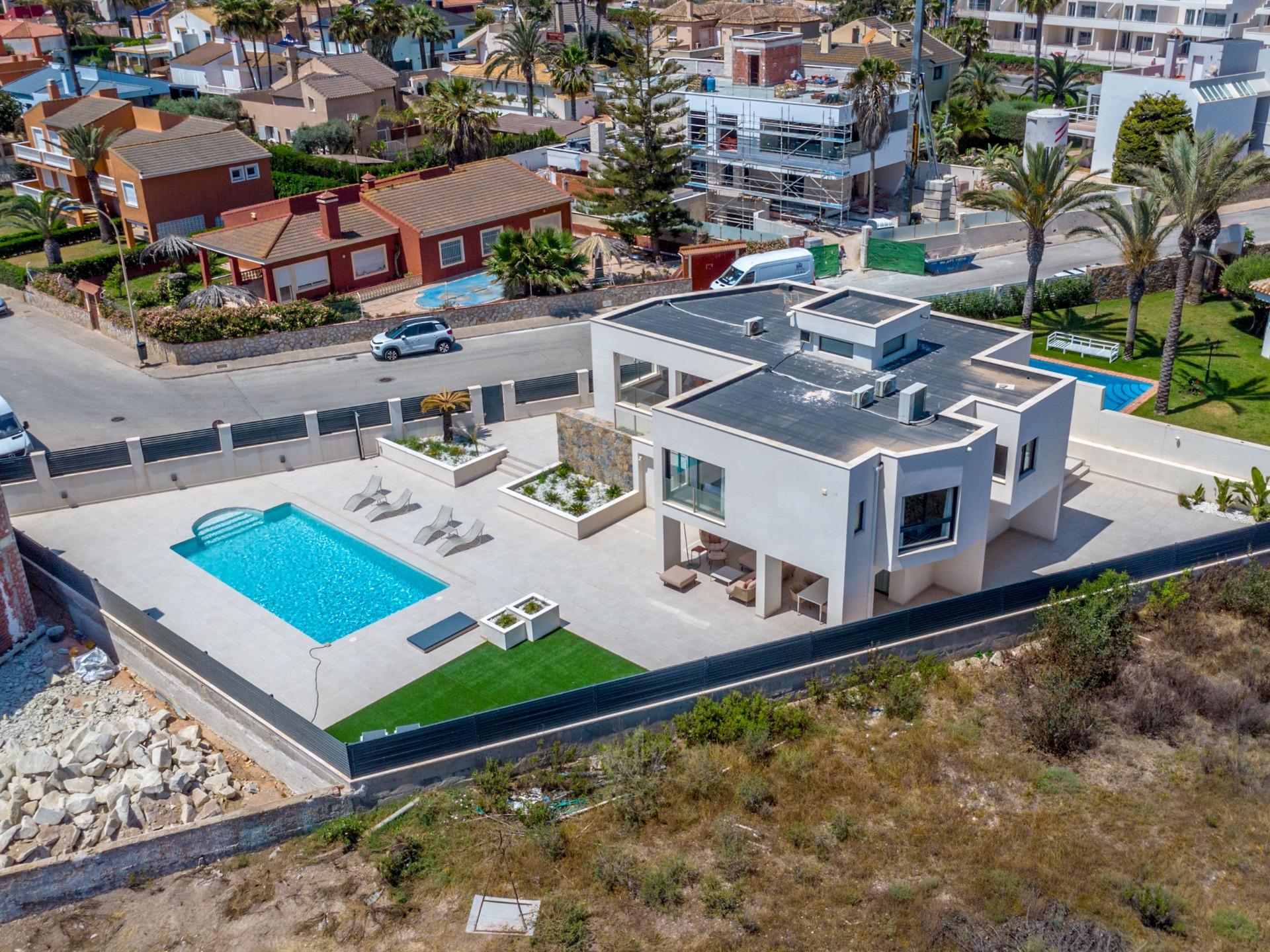 Living room in villa for sale in Torrevieja