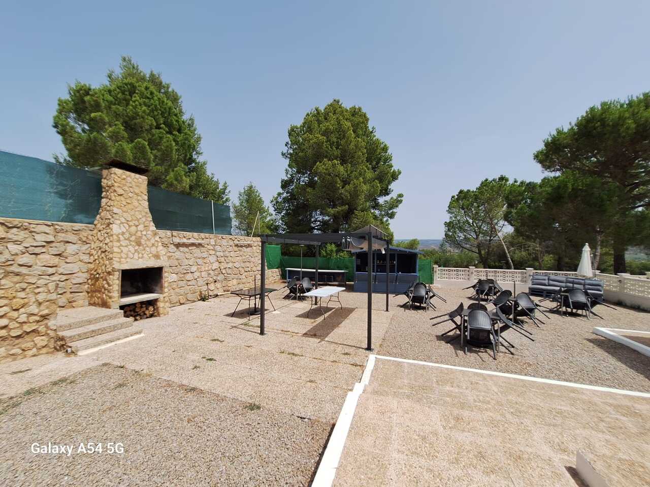Exterior view in commercial for sale in Ayora