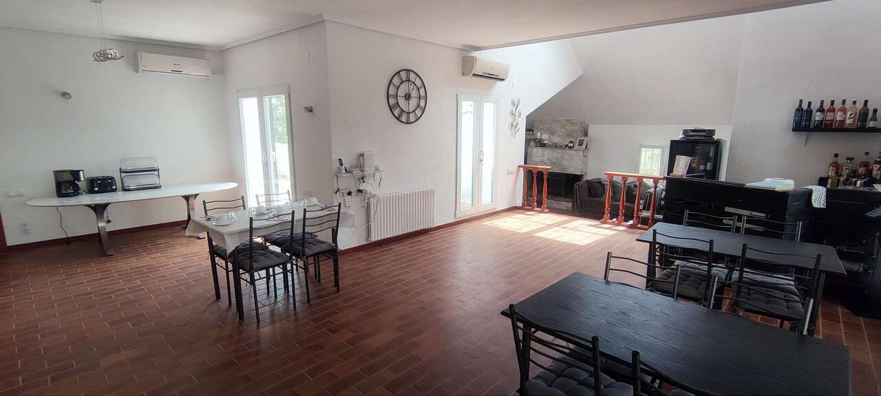 Pool area in commercial for sale in Ayora