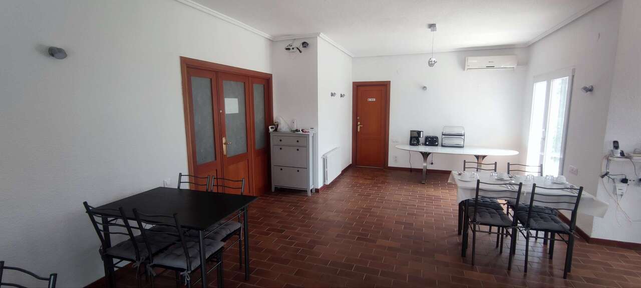 Garden in commercial for sale in Ayora