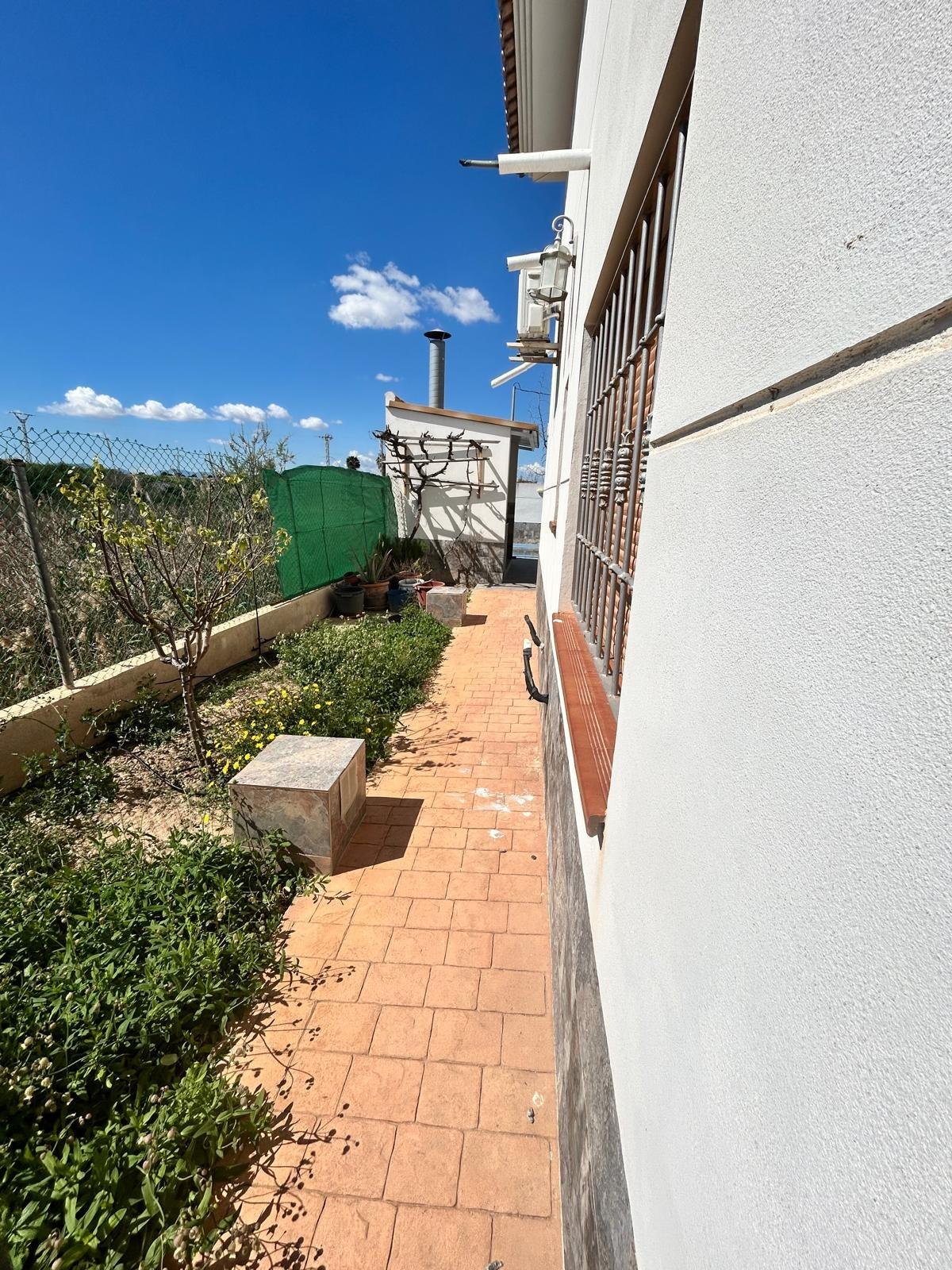 Living room in villa for sale in Los Alcazares