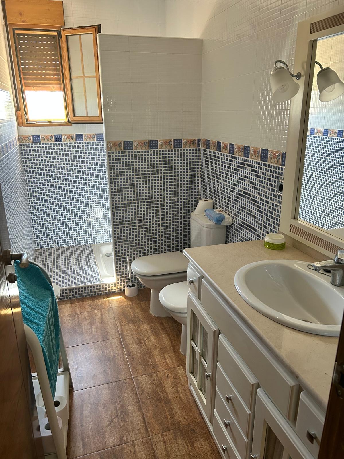 Dining area in villa for sale in Los Alcazares