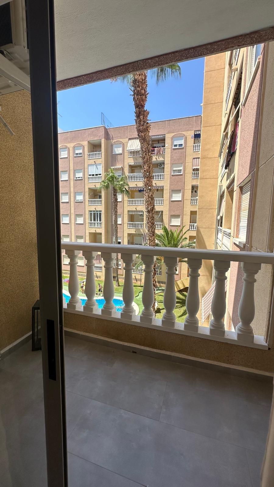 Master bedroom in apartment for sale in Torrevieja