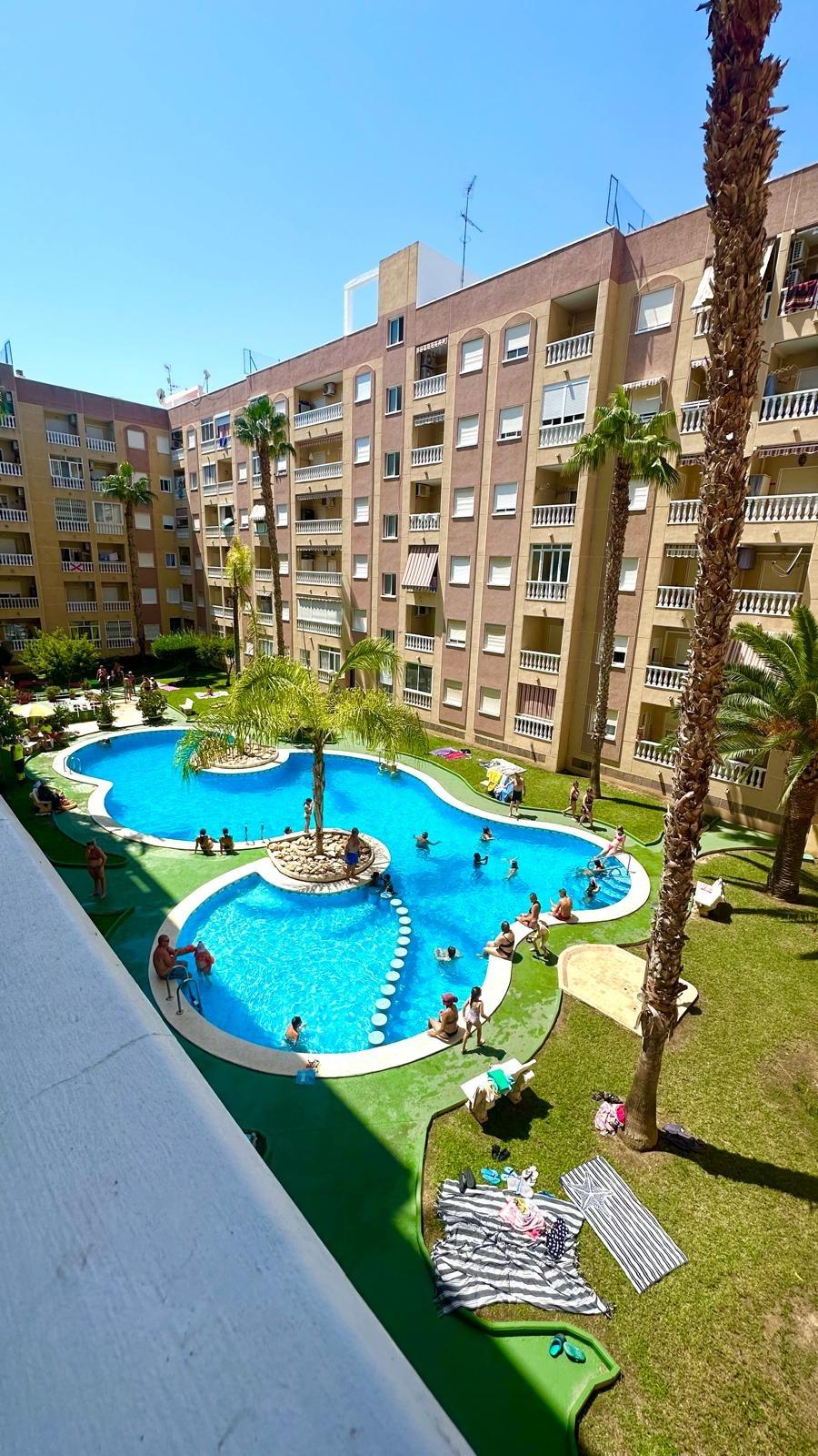 Terrace in apartment for sale in Torrevieja