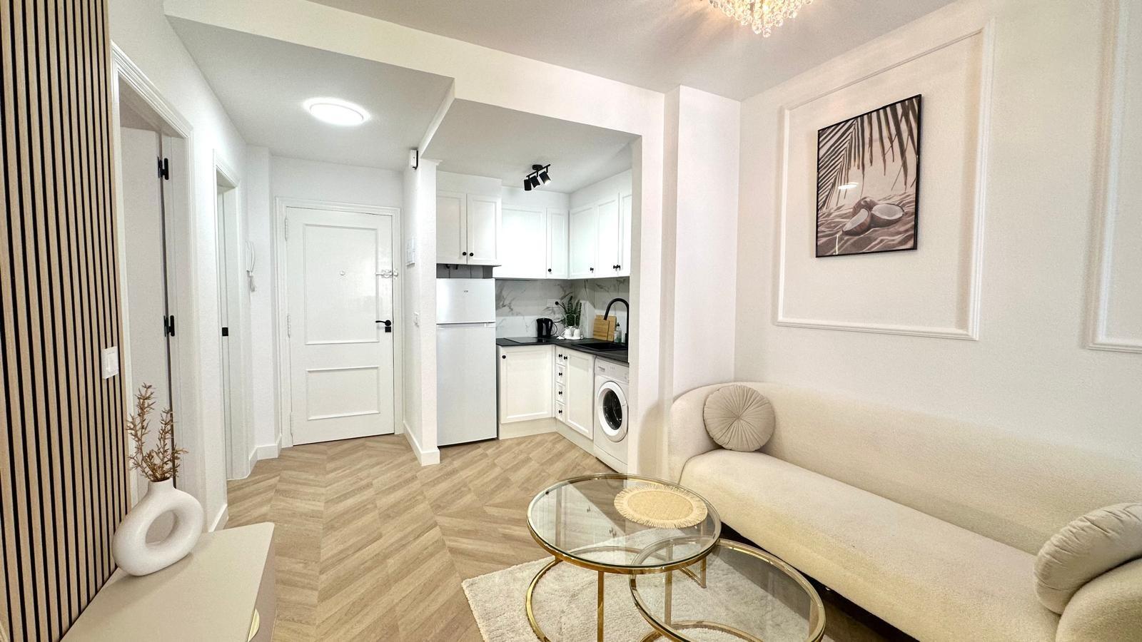 Dining area in apartment for sale in Torrevieja