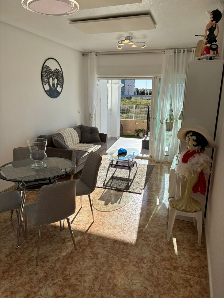 Kitchen in apartment for sale in Punta Prima