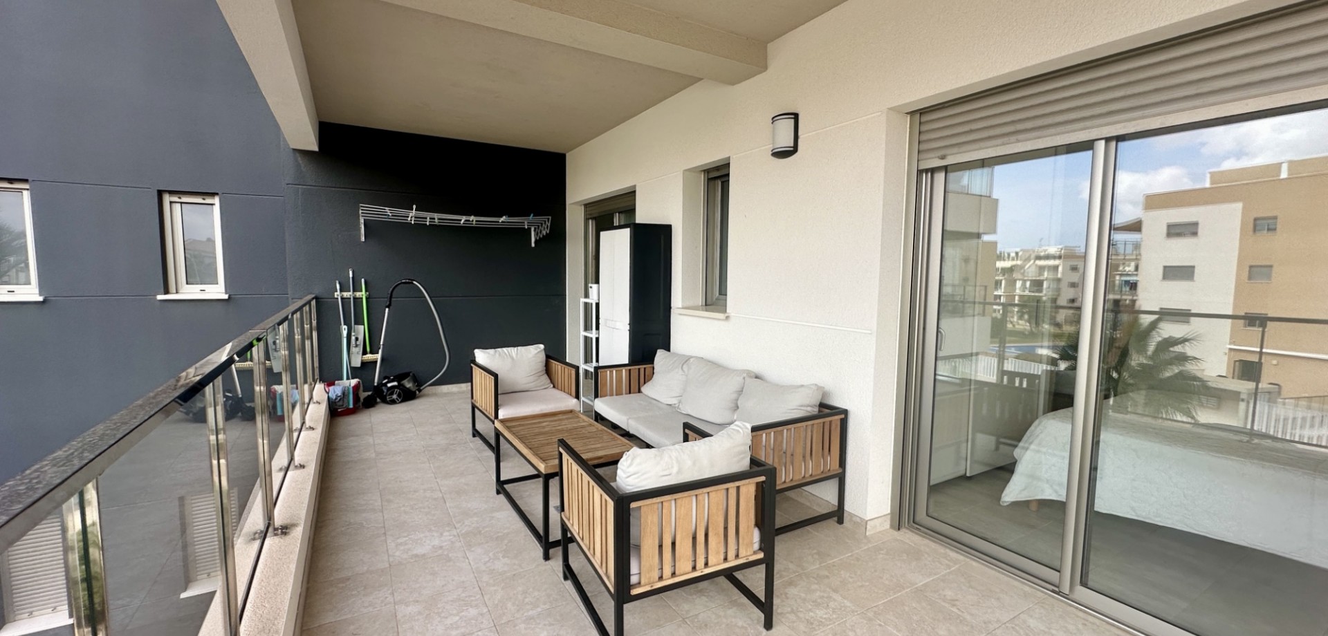 Dining area in apartment for sale in Orihuela Costa