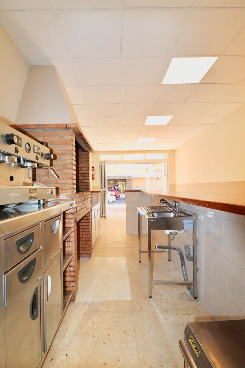 Garden in commercial for sale in Benidorm