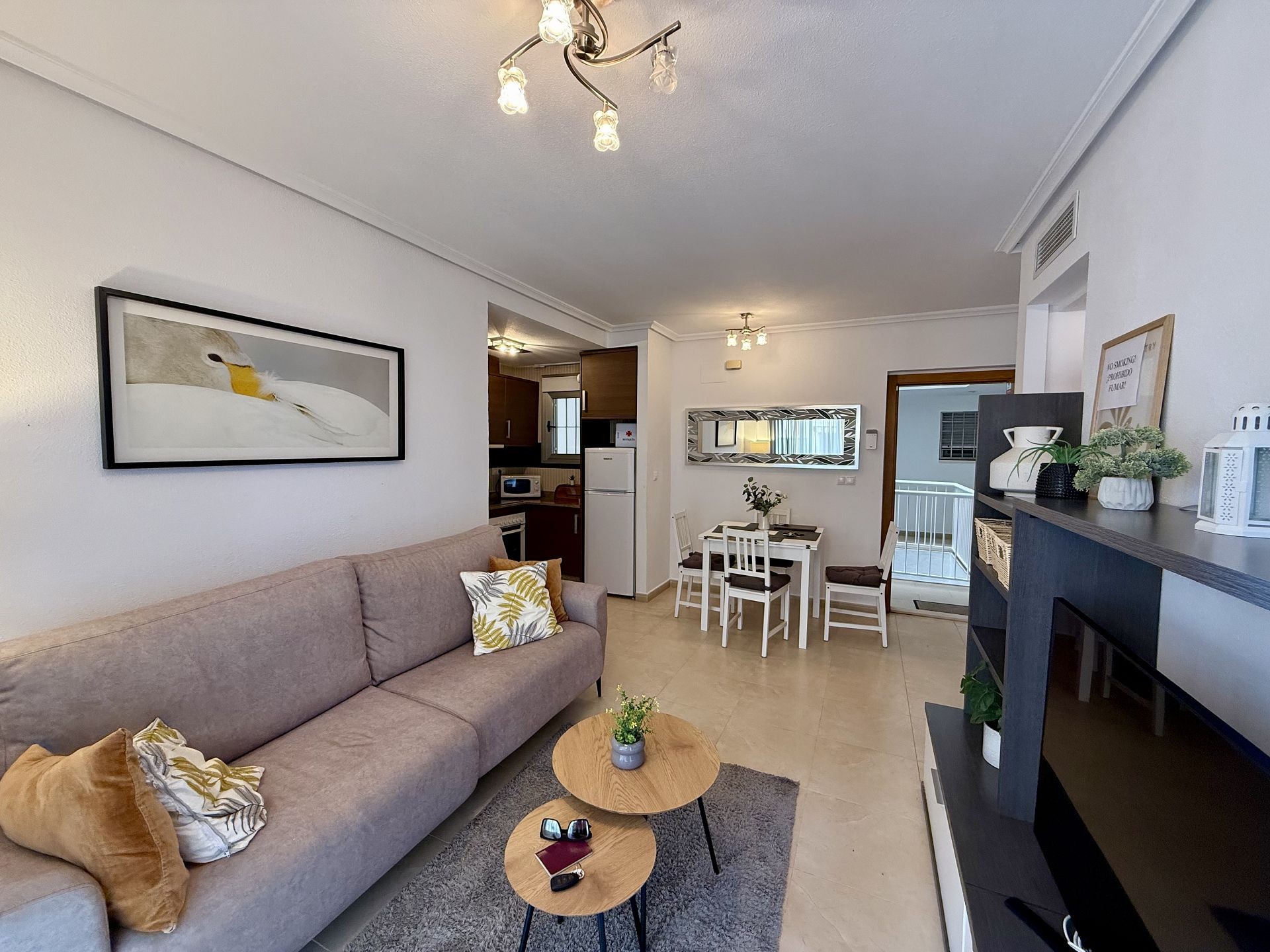 Bedroom in apartment for sale in Torrevieja