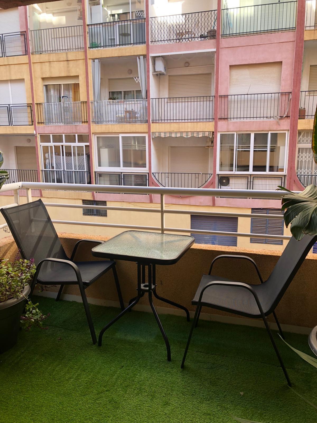 Bedrooms: 2, Bathrooms: 1, Apartment in Torrevieja, Alicante, Spain