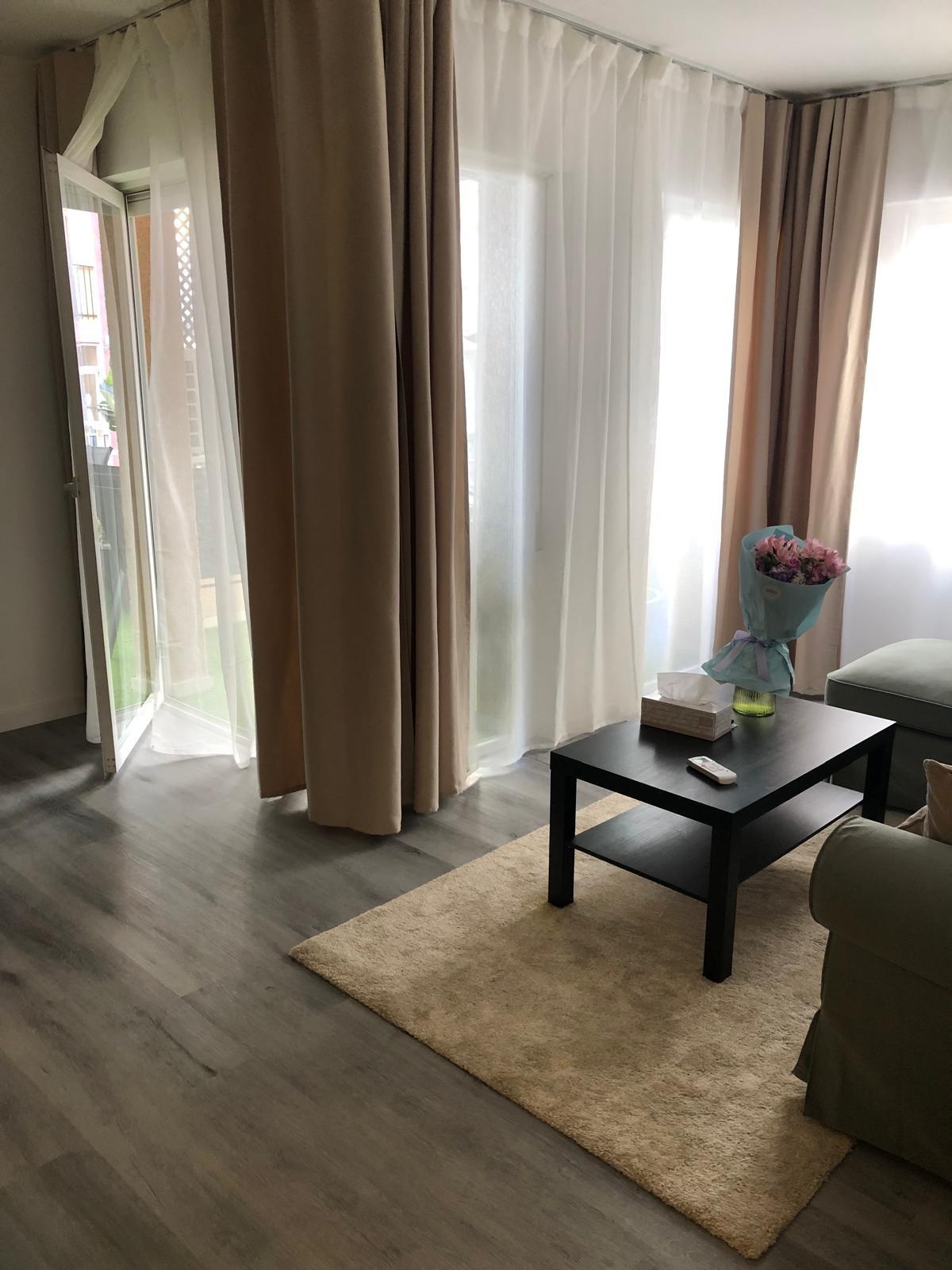 Bedrooms: 2, Bathrooms: 1, Apartment in Torrevieja, Alicante, Spain
