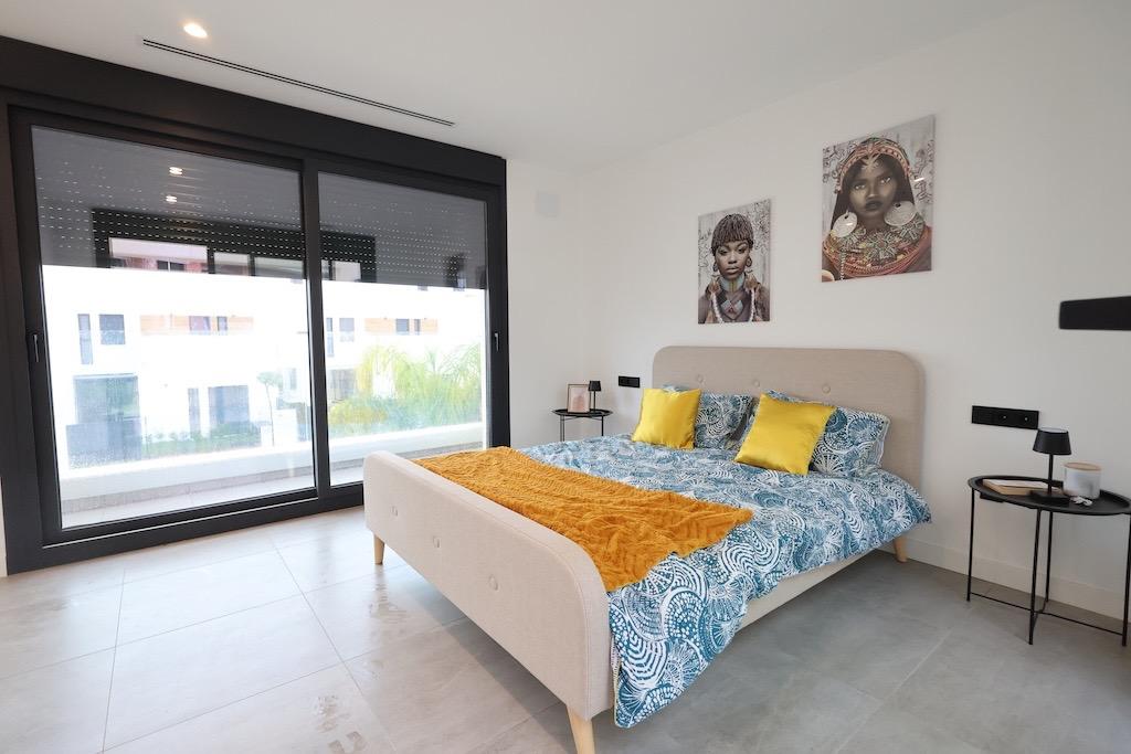Exterior view in villa for sale in Los Alcazares