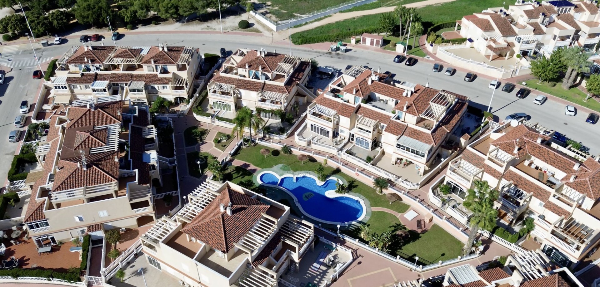 Master bedroom in duplex for sale in Orihuela Costa
