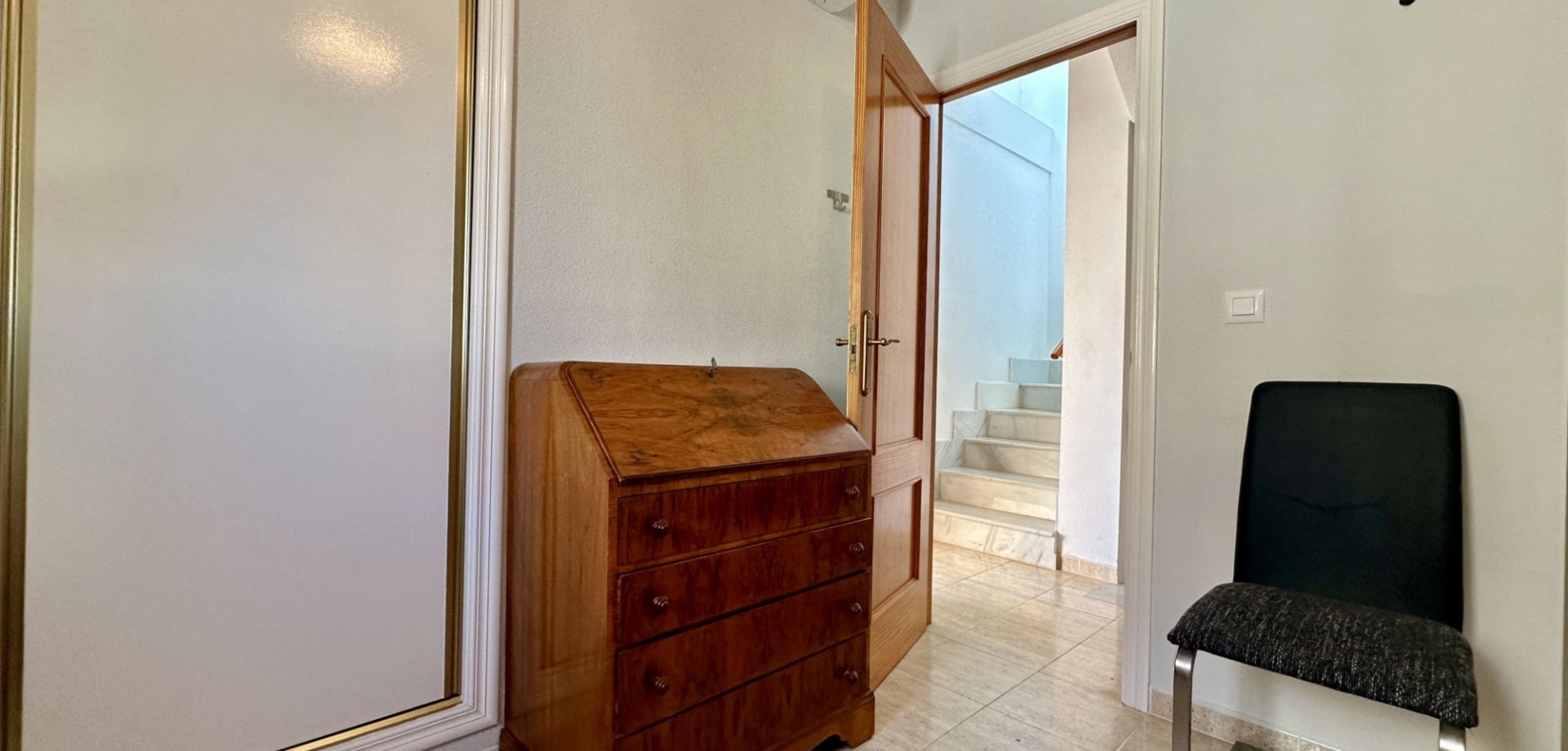 Master bedroom in duplex for sale in Orihuela Costa