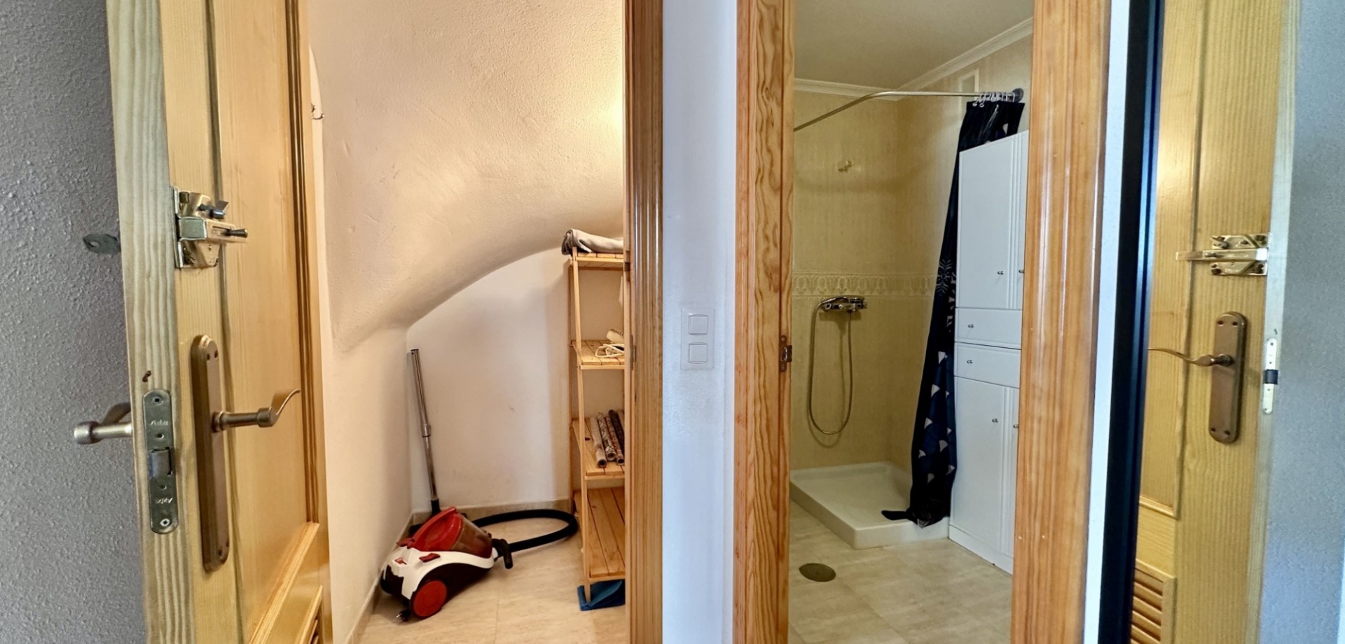 Dining area in duplex for sale in Orihuela Costa