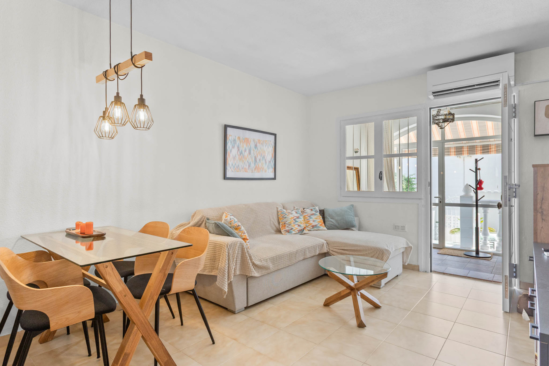 Terrace in bungalow for sale in Torrevieja