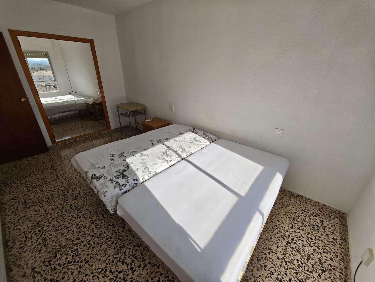 Living room in apartment for sale in Salinas