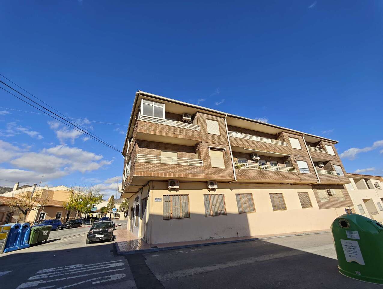 A BIG BEAUTY IN THE HEART OF SALINAS — WITH VIEWS SO GOOD YOU'LL CANCEL YOUR HOLIDAY PLANS Looking f