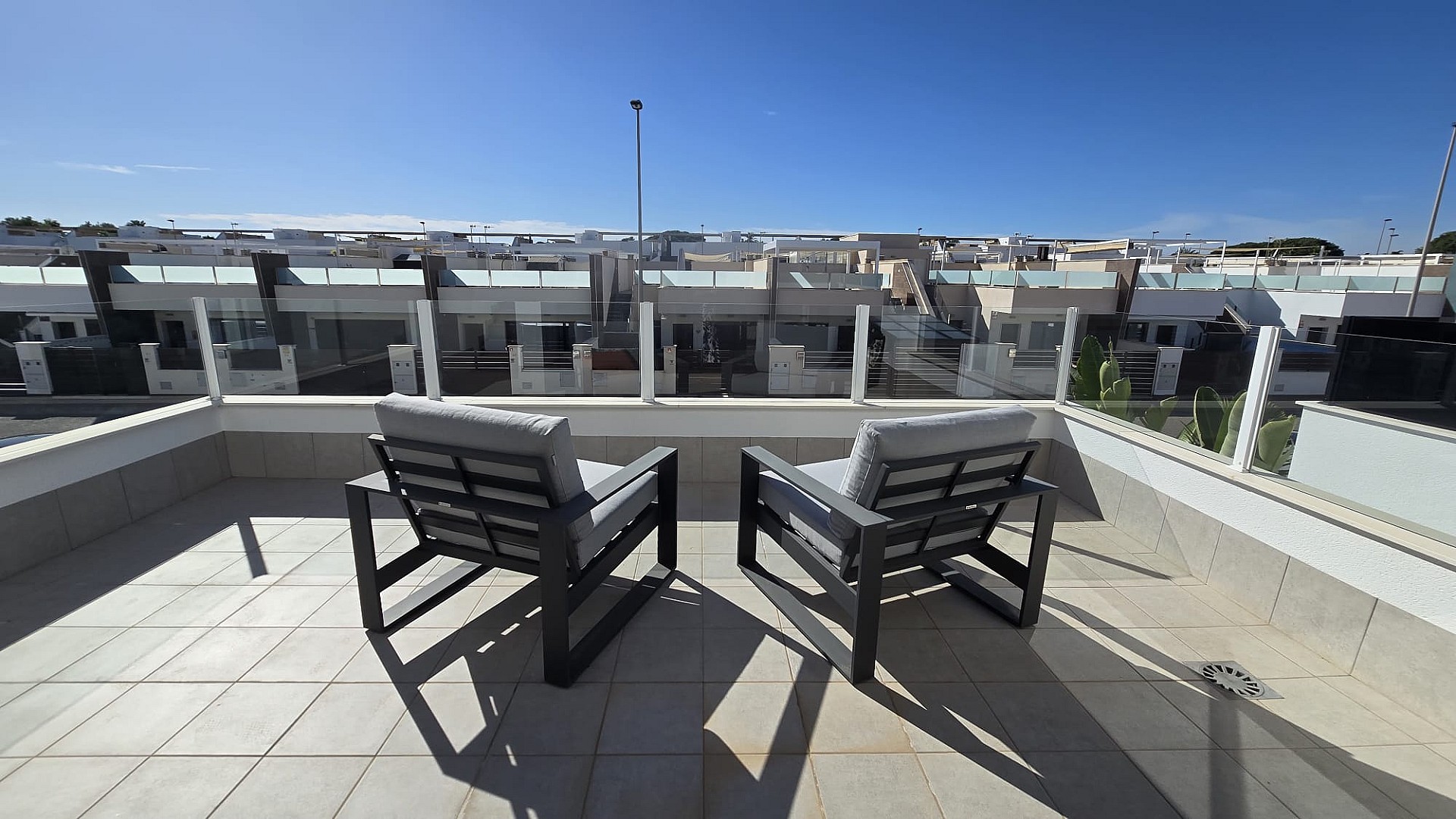 Pool area in villa for sale in San Pedro del Pinatar