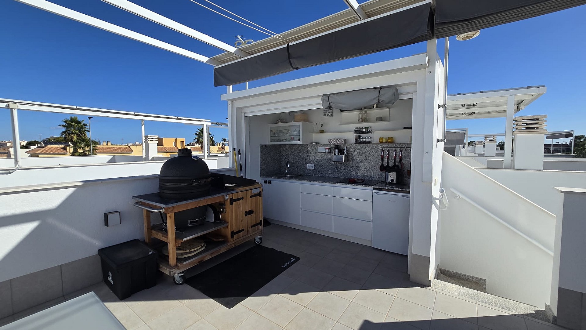 Kitchen in villa for sale in San Pedro del Pinatar