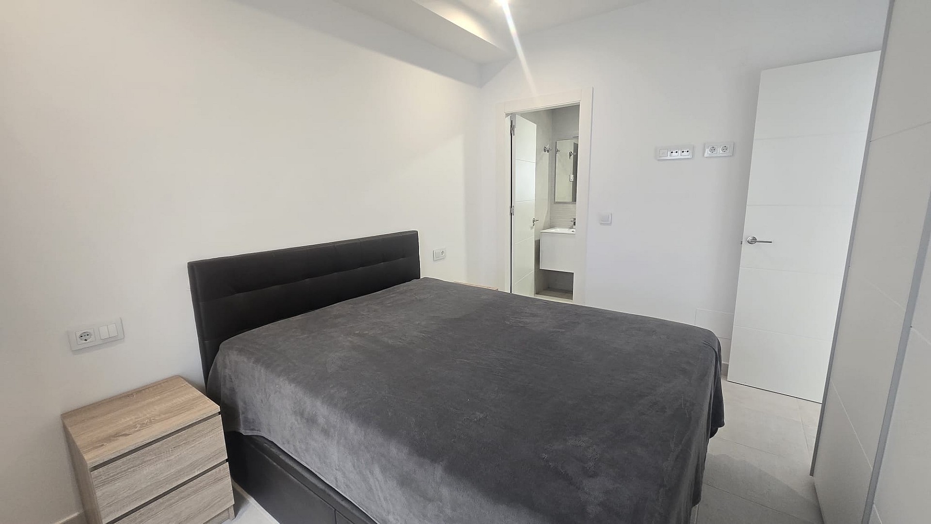 Master bedroom in penthouse for sale in Pilar de La Horadada
