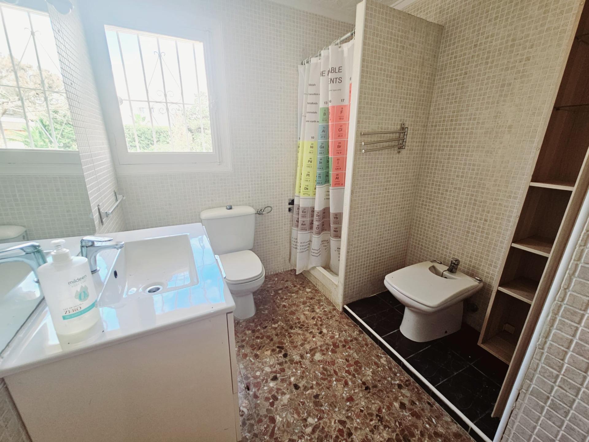 Pool area in villa for sale in Torrevieja