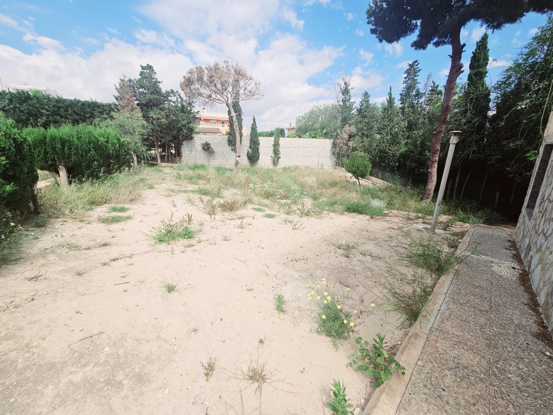 Dining area in villa for sale in Torrevieja