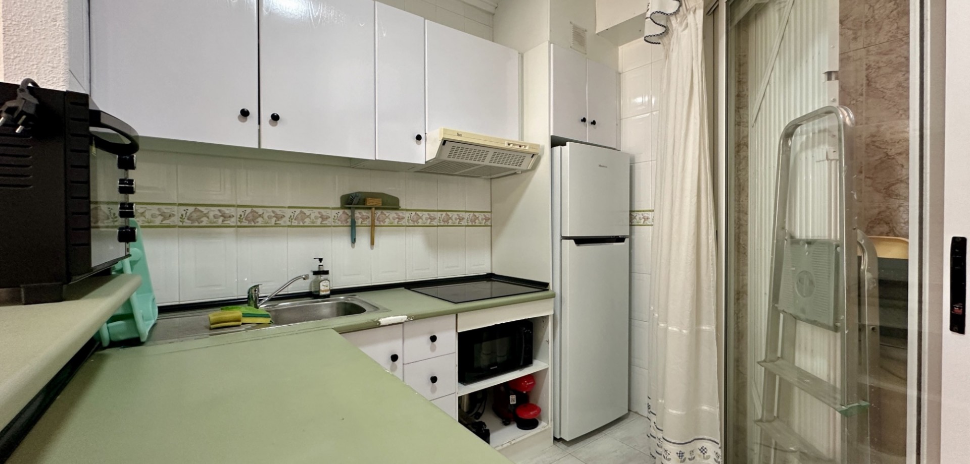 Kitchen in apartment for sale in Orihuela Costa