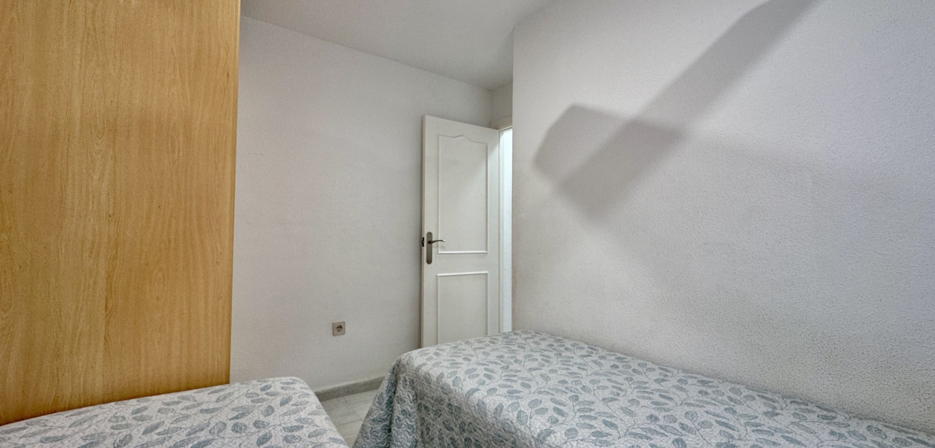Garden in apartment for sale in Orihuela Costa