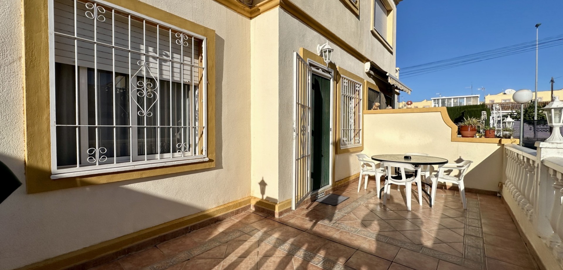 Dining area in apartment for sale in Orihuela Costa