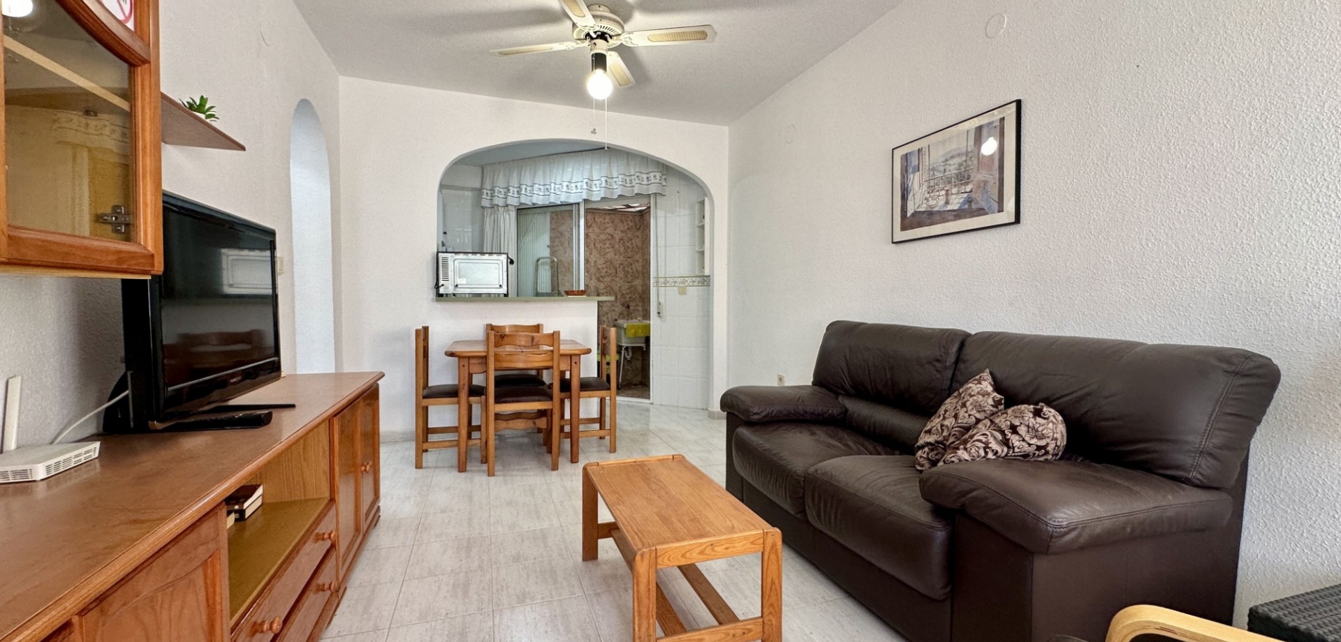 Bedroom in apartment for sale in Orihuela Costa