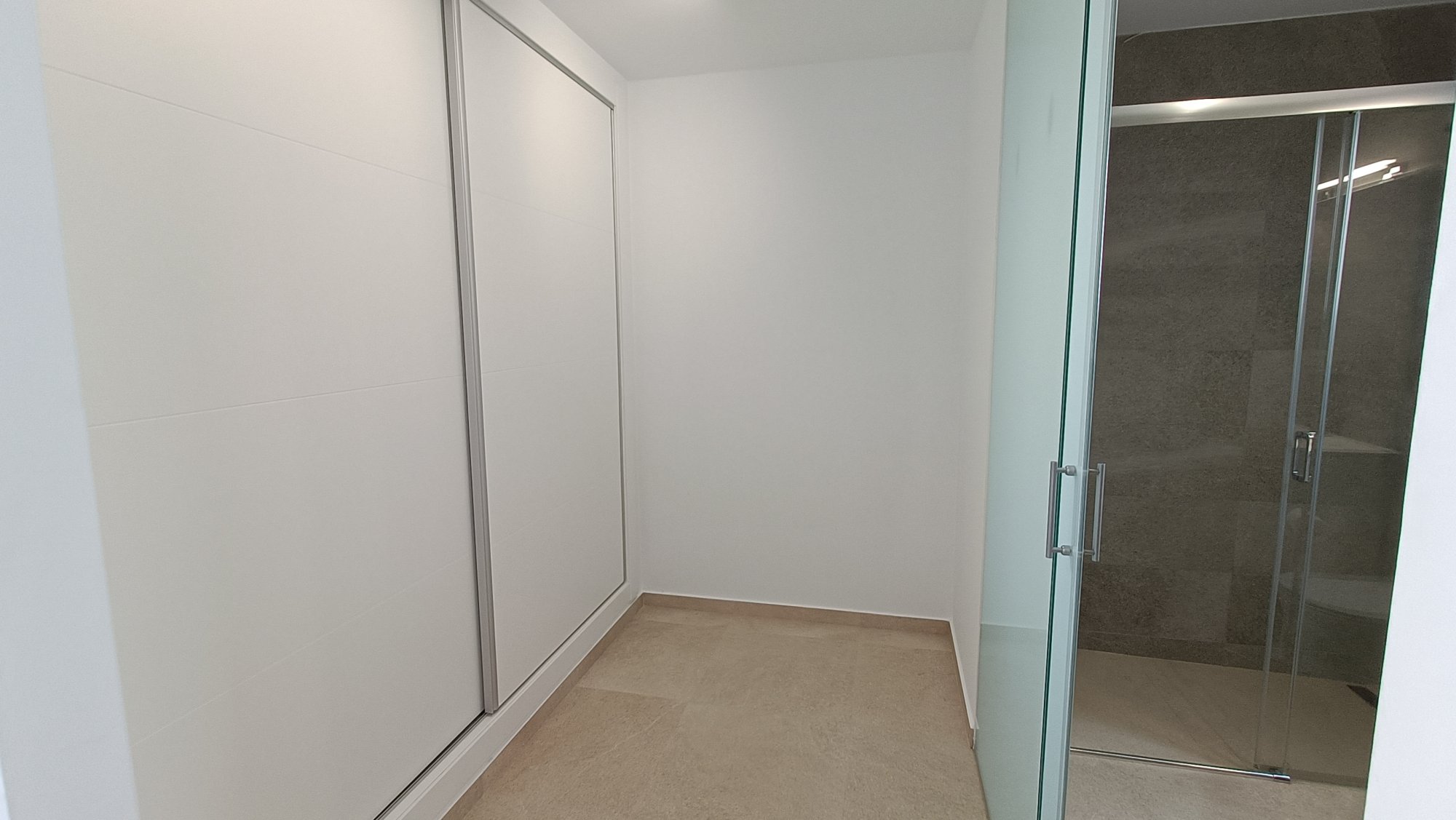 Bathroom in villa for sale in Vistabella Golf Entre Naranjos