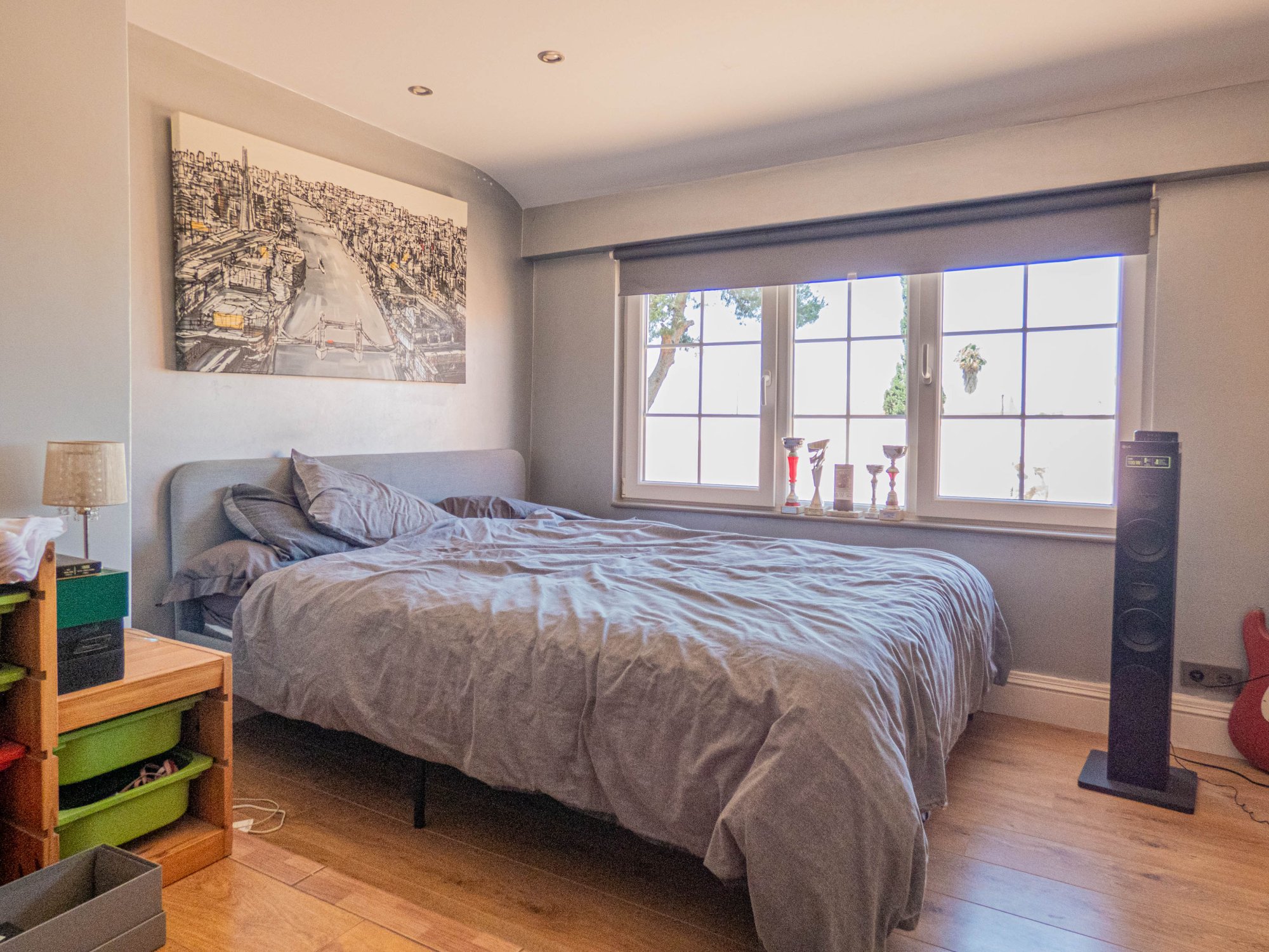 Master bedroom in villa for sale in Heredades