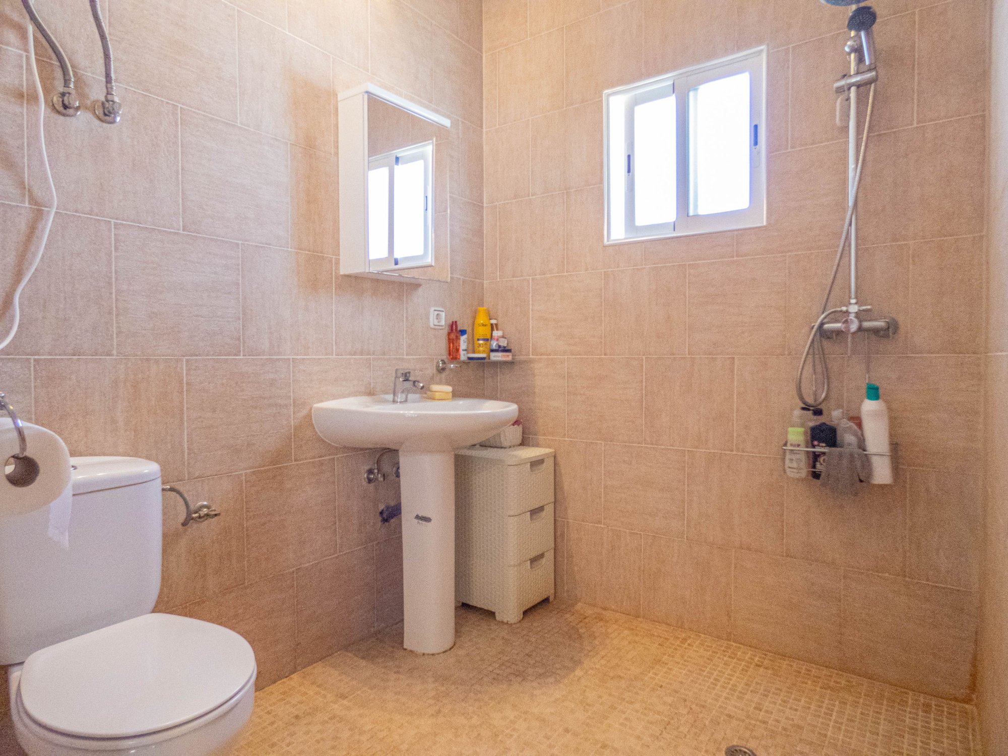 Pool area in villa for sale in Heredades
