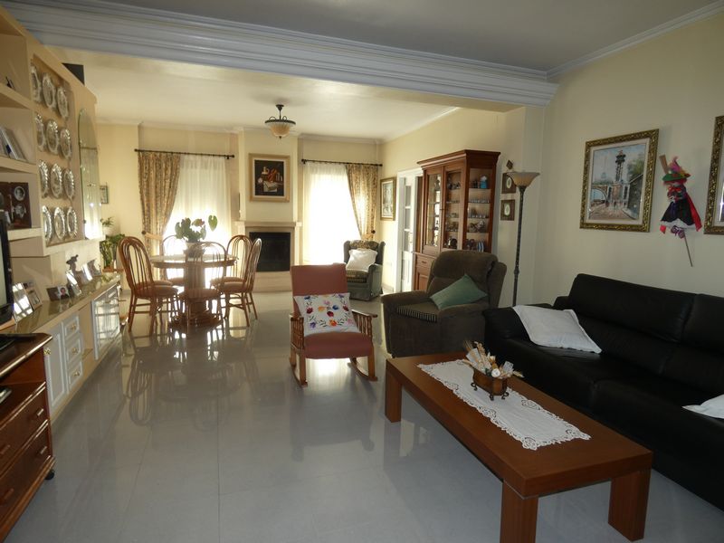 Terrace in villa for sale in Almoradi