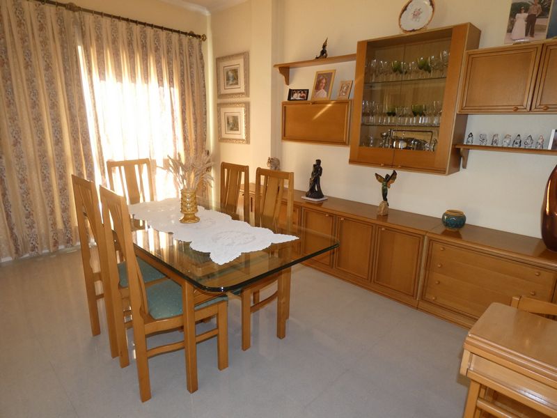 Pool area in villa for sale in Almoradi