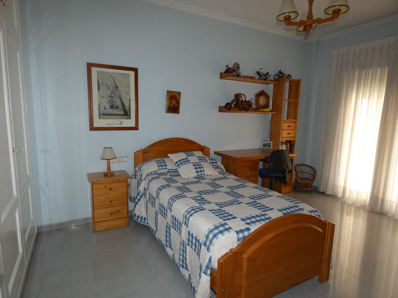 Bathroom in villa for sale in Almoradi