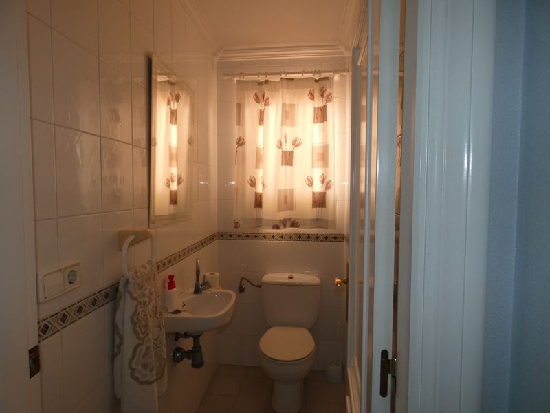 Master bedroom in villa for sale in Almoradi