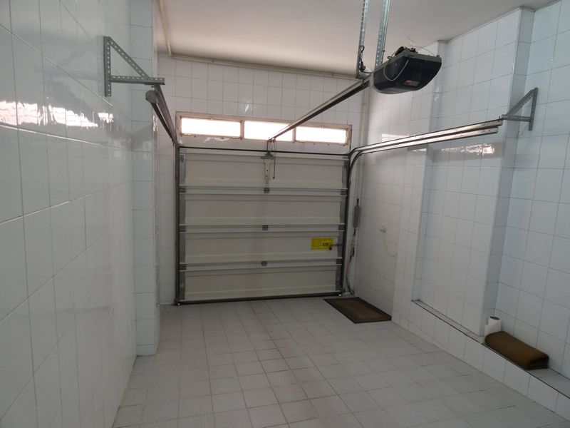 Pool area in villa for sale in Almoradi