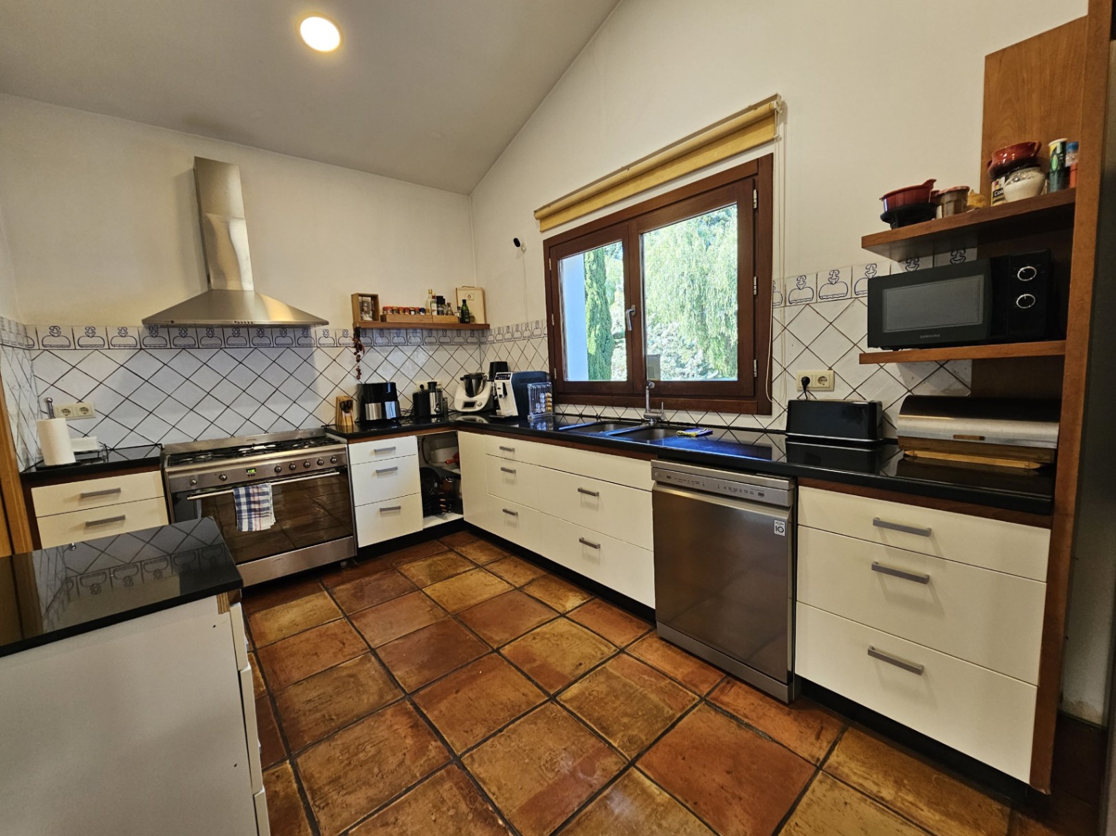 Dining area in villa for sale in Ondara