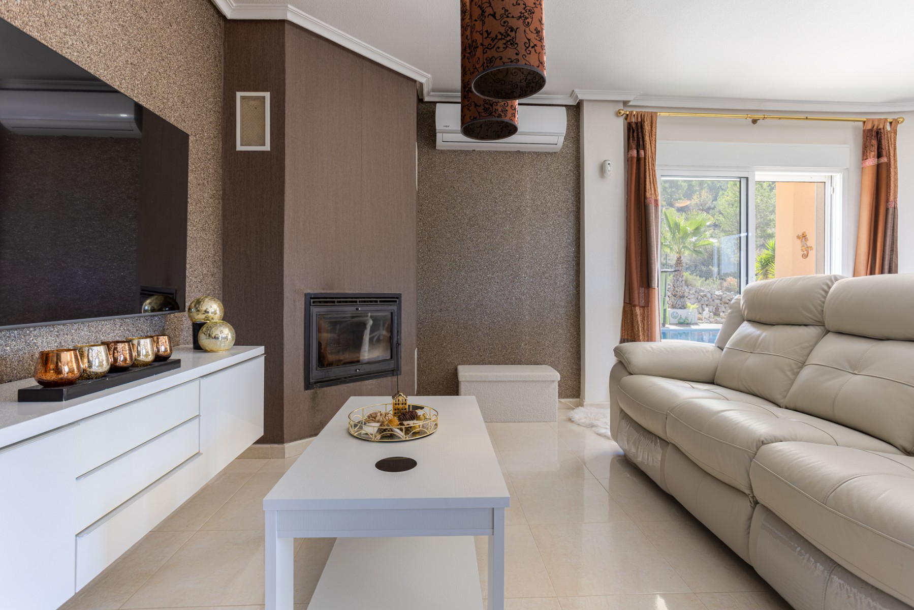 Bathroom in villa for sale in La Zarza