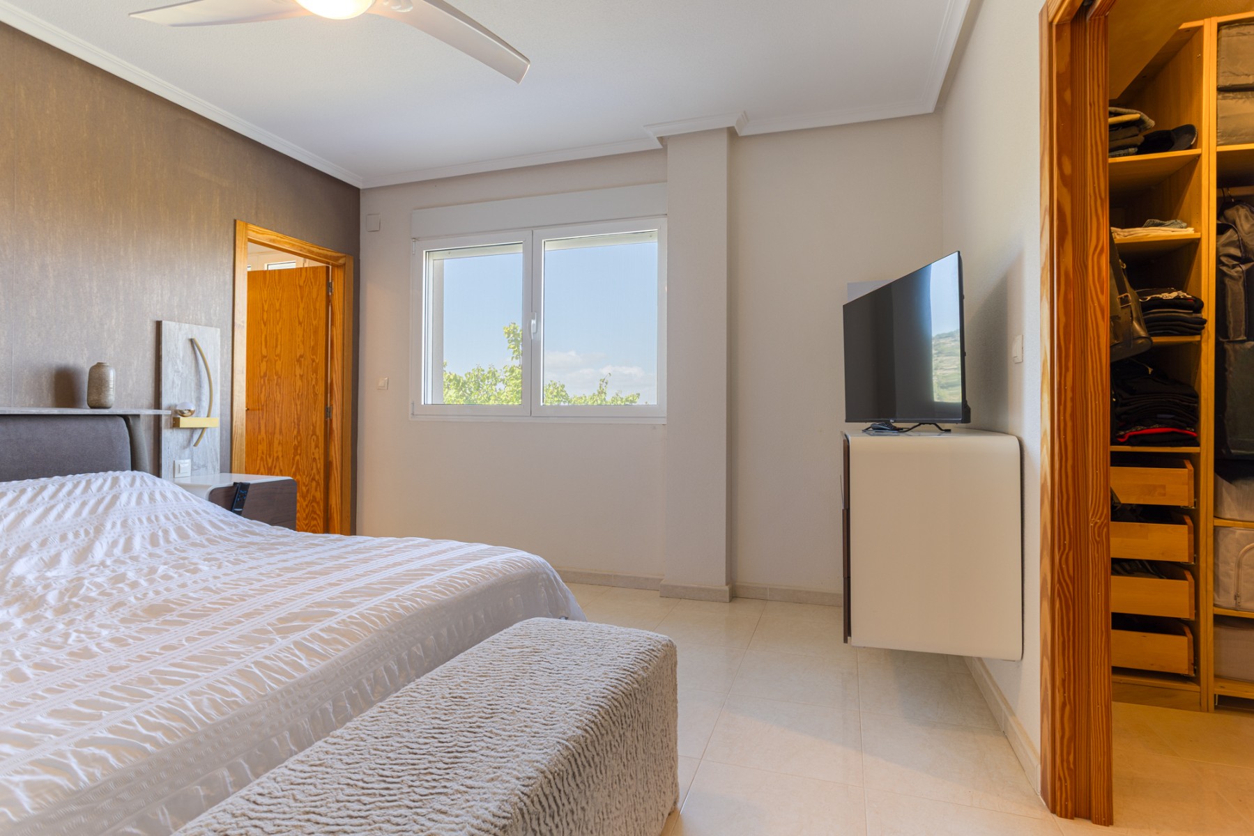 Terrace in villa for sale in La Zarza