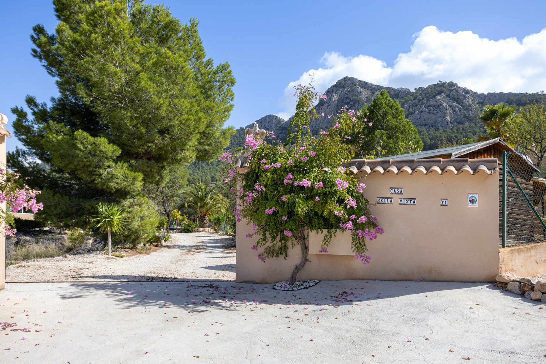 Kitchen in villa for sale in La Zarza